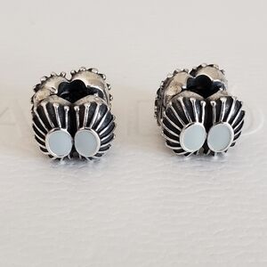 Pandora Two of a Kind Clips